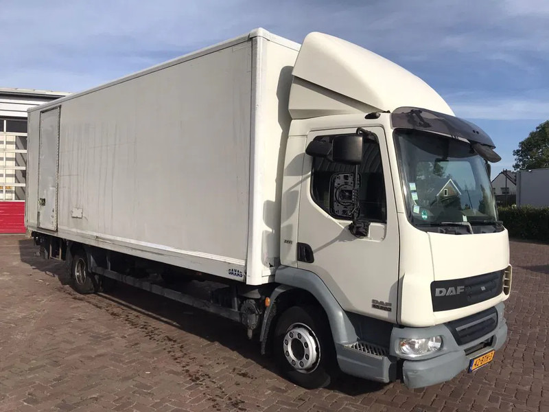 DAF LF 45 12.220 EURO 5 EEV - Box truck: picture 3 DAF LF 45 12.220 EURO 5 EEV - Box truck: picture 3