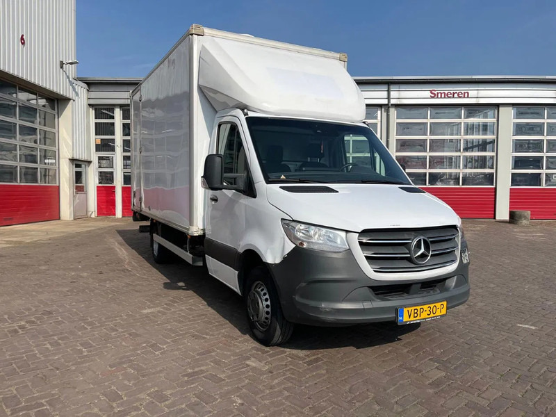 Mercedes-Benz Sprinter 516CDI - Closed box van: picture 4 Mercedes-Benz Sprinter 516CDI - Closed box van: picture 4