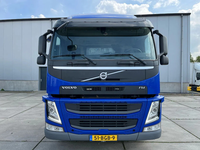 Volvo FM 410 - Tractor unit: picture 2 Volvo FM 410 - Tractor unit: picture 2