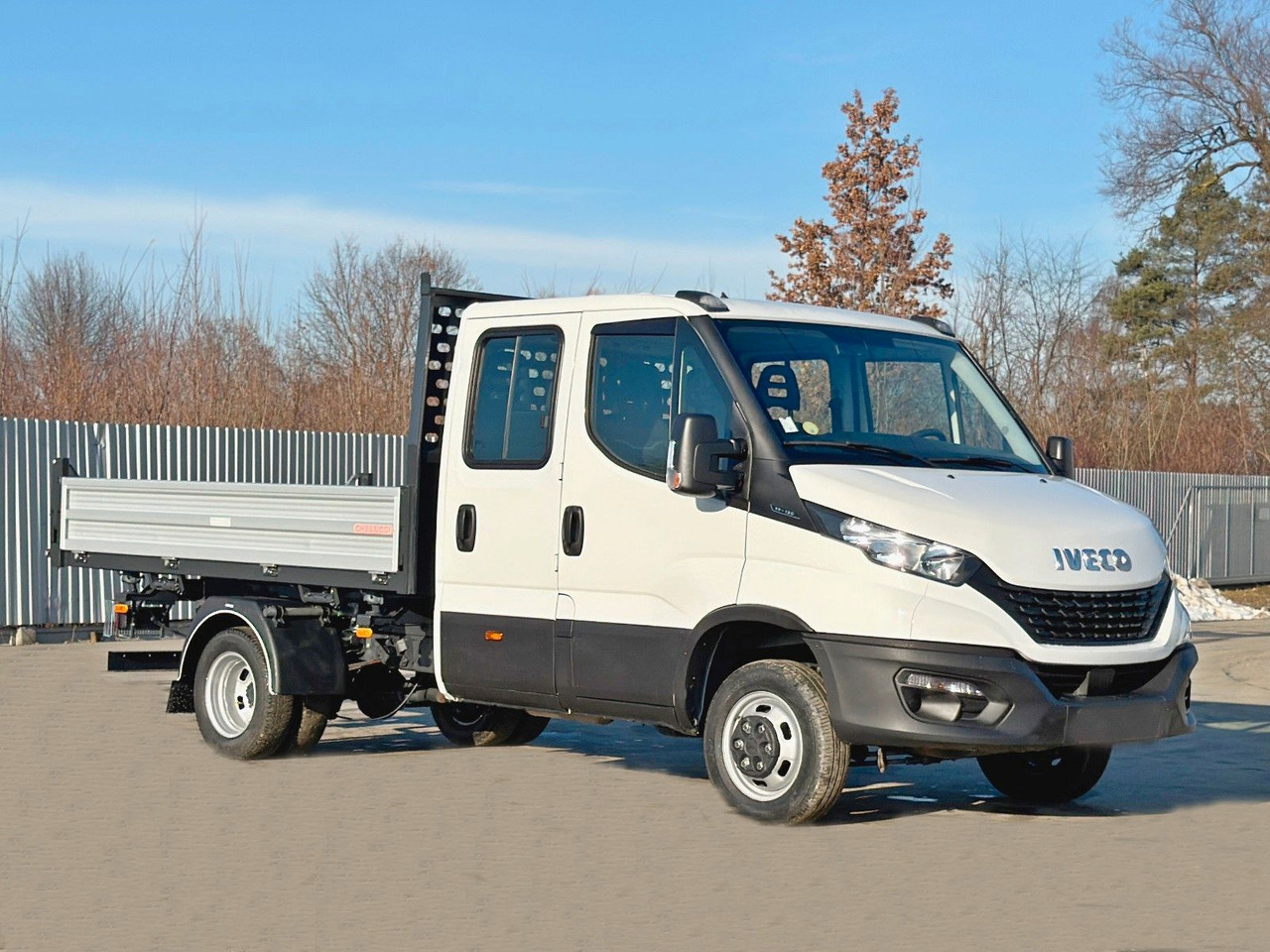 Iveco DAILY 35 - 120 Kipper 3,10m * Doppekabine! - Tipper van: picture 2 Iveco DAILY 35 - 120 Kipper 3,10m * Doppekabine! - Tipper van: picture 2