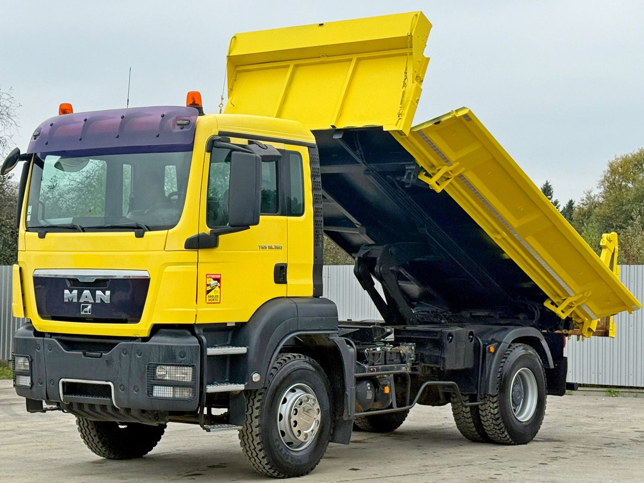 MAN TGS 18.360 * KIPPER 4,60m + BORDMATIC*TOPZUSTAND - Tipper, Crane truck: picture 3 MAN TGS 18.360 * KIPPER 4,60m + BORDMATIC*TOPZUSTAND - Tipper, Crane truck: picture 3