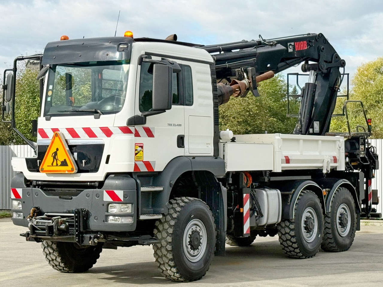 MAN TGS 33.400* HIAB 422 EP-5HIPRO * 6x6 * TOP - Crane truck: picture 4 MAN TGS 33.400* HIAB 422 EP-5HIPRO * 6x6 * TOP - Crane truck: picture 4