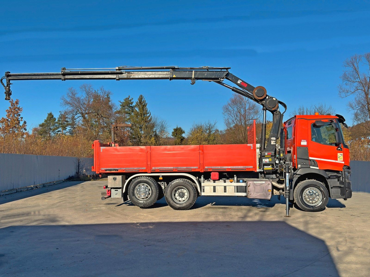Renault C430 * HIAB 144 BS - 3 HIDUO+ FUNK/ 6x2 - Crane truck: picture 5 Renault C430 * HIAB 144 BS - 3 HIDUO+ FUNK/ 6x2 - Crane truck: picture 5