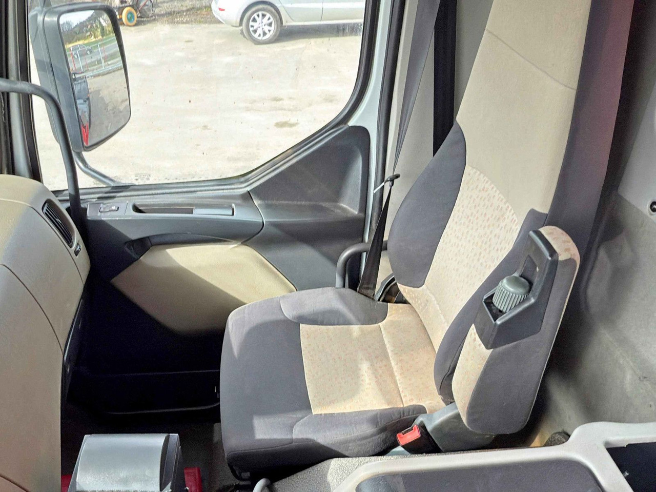 Hook lift truck, Crane truck Renault KERAX 460 DXI * ABROLLKIPPER * EPSILON Q170Z69: picture 7 Hook lift truck, Crane truck Renault KERAX 460 DXI * ABROLLKIPPER * EPSILON Q170Z69: picture 7