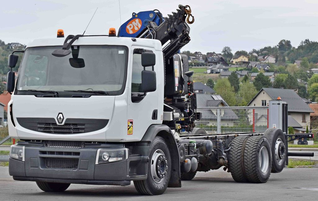 Renault PREMIUM 430* FAHRGESTEL 7,10* PM 21025/FUNK* TOP - Tow truck: picture 3 Renault PREMIUM 430* FAHRGESTEL 7,10* PM 21025/FUNK* TOP - Tow truck: picture 3