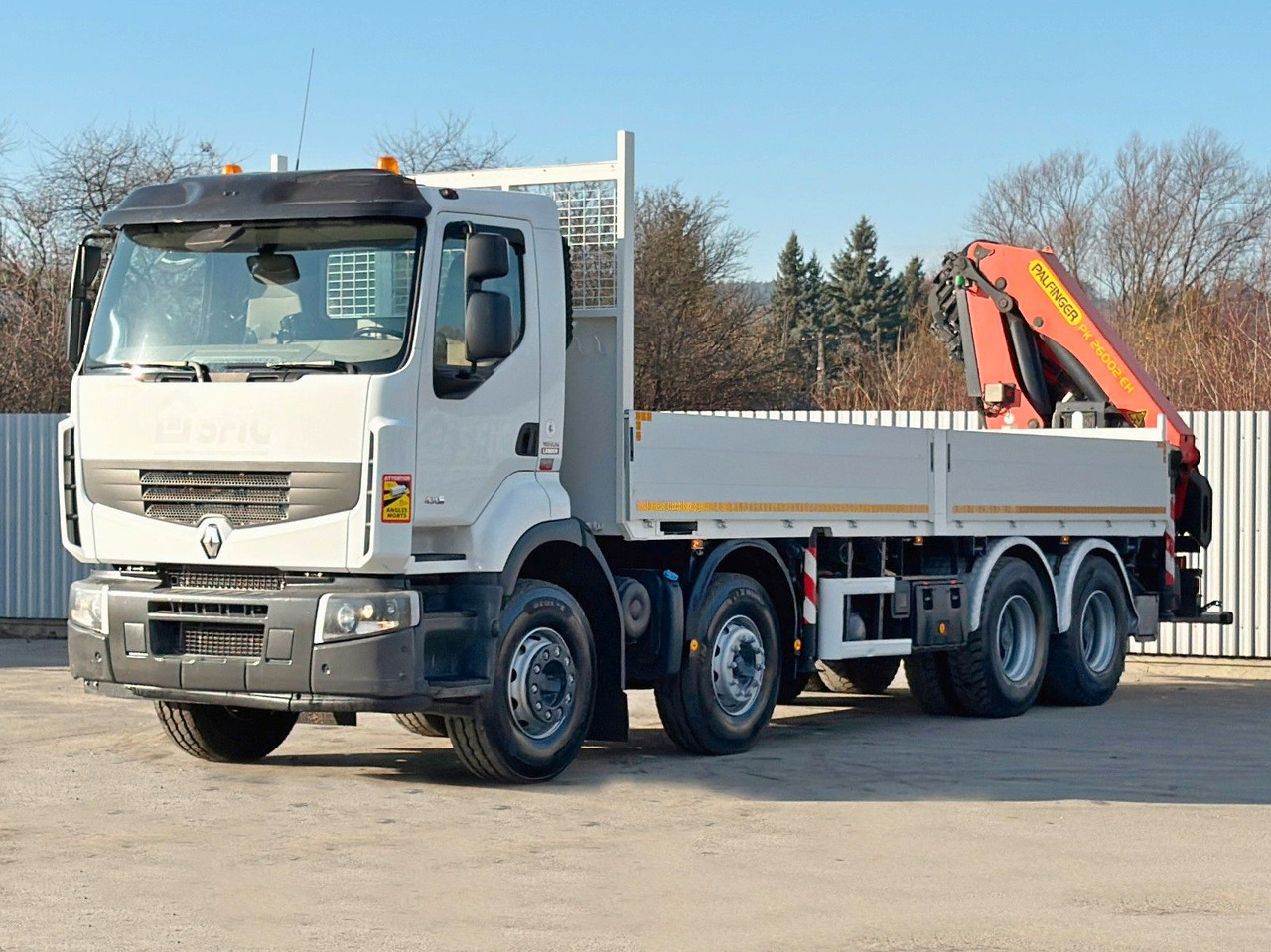Renault Premium 430 DXI * PRITSCHE 7,40m *PK 26002 EH - Crane truck: picture 4 Renault Premium 430 DXI * PRITSCHE 7,40m *PK 26002 EH - Crane truck: picture 4
