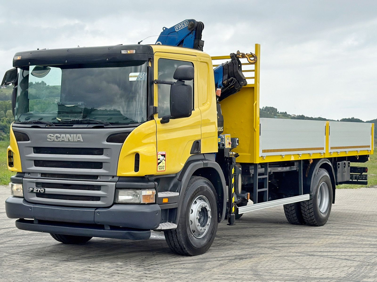 Scania P 270 * FASSI F110A.23 + FUNK * TOPZUSTAND - Crane truck: picture 4 Scania P 270 * FASSI F110A.23 + FUNK * TOPZUSTAND - Crane truck: picture 4