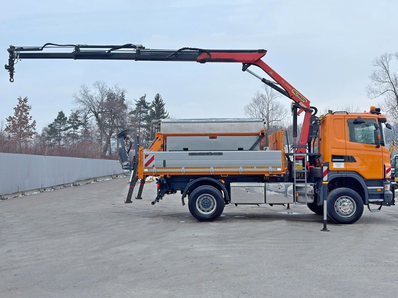 Scania R 420 * PK 11002/FUNK * sandblaste - Tipper, Crane truck: picture 5 Scania R 420 * PK 11002/FUNK * sandblaste - Tipper, Crane truck: picture 5