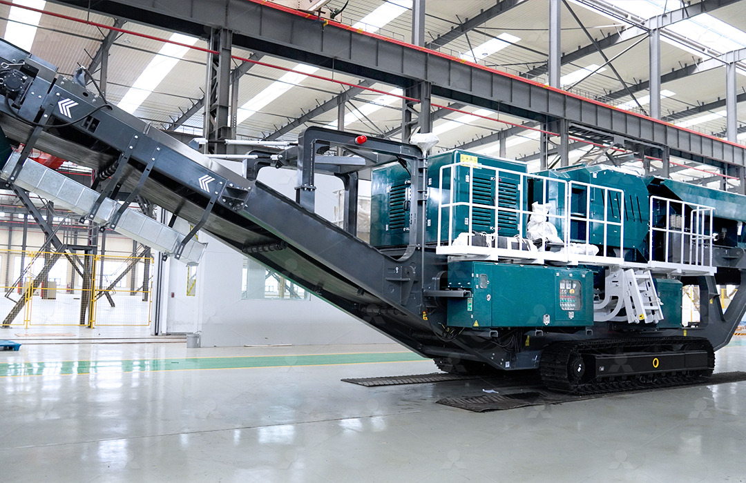 Liming Heavy Industry Tracked mobile crushing plant - Mobile crusher: picture 3 Liming Heavy Industry Tracked mobile crushing plant - Mobile crusher: picture 3