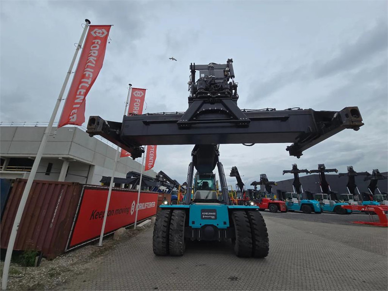KONECRANES SMV 4632 TC5 - Reach stacker: picture 5 KONECRANES SMV 4632 TC5 - Reach stacker: picture 5