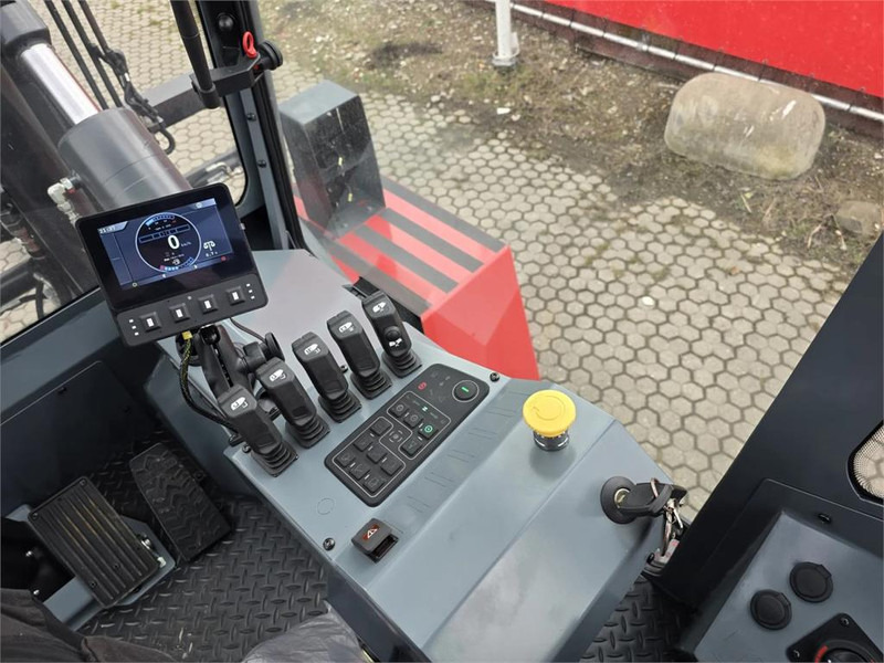 Kalmar DCG160-12T - Diesel forklift: picture 2 Kalmar DCG160-12T - Diesel forklift: picture 2
