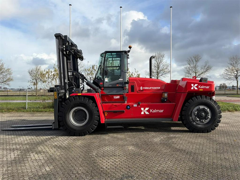 Kalmar DCG330-12 - Diesel forklift: picture 2 Kalmar DCG330-12 - Diesel forklift: picture 2