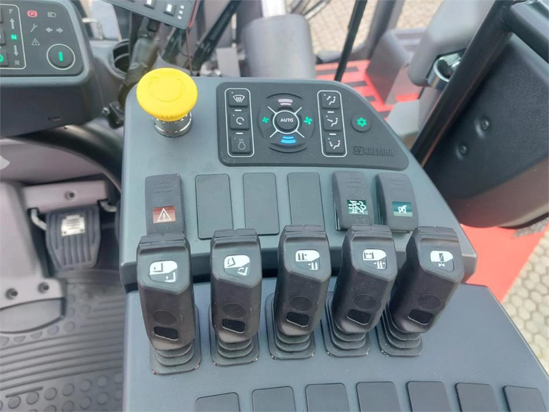 Kalmar DCG330-12 - Diesel forklift: picture 5 Kalmar DCG330-12 - Diesel forklift: picture 5