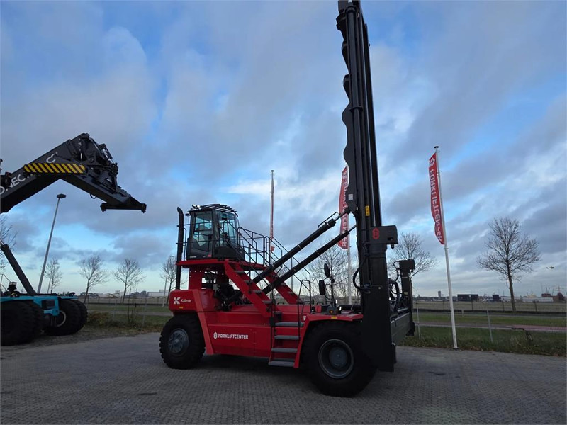 Kalmar DCG90-45ES7 - Container handler: picture 3 Kalmar DCG90-45ES7 - Container handler: picture 3