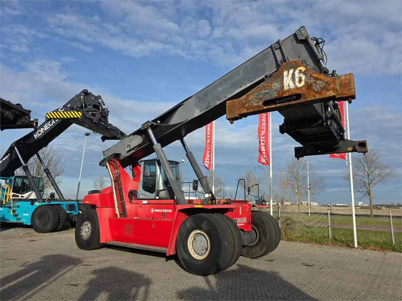 Kalmar DRG450-60S5 - Reach stacker: picture 3 Kalmar DRG450-60S5 - Reach stacker: picture 3