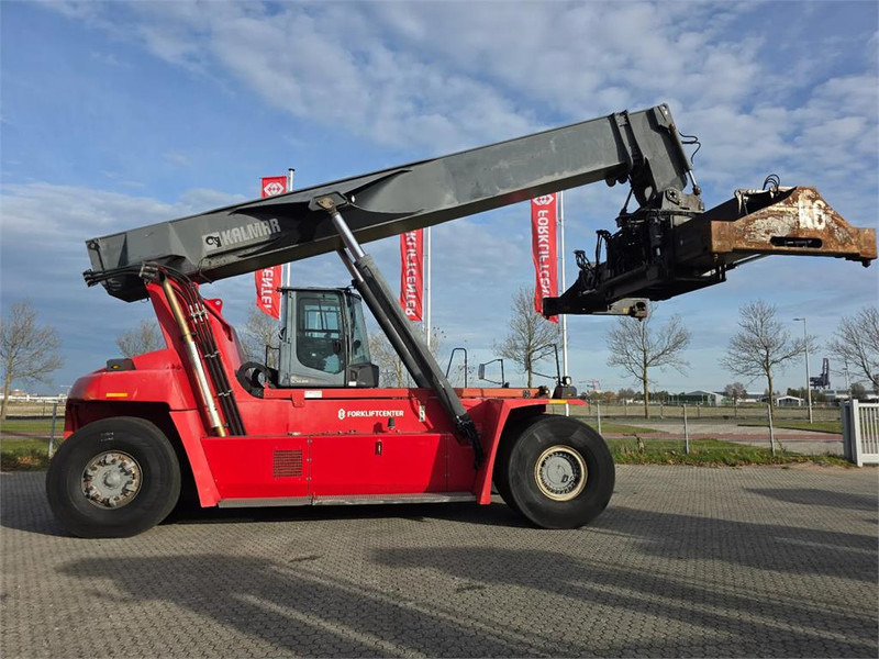 Kalmar DRG450-60S5 - Reach stacker: picture 1 Kalmar DRG450-60S5 - Reach stacker: picture 1