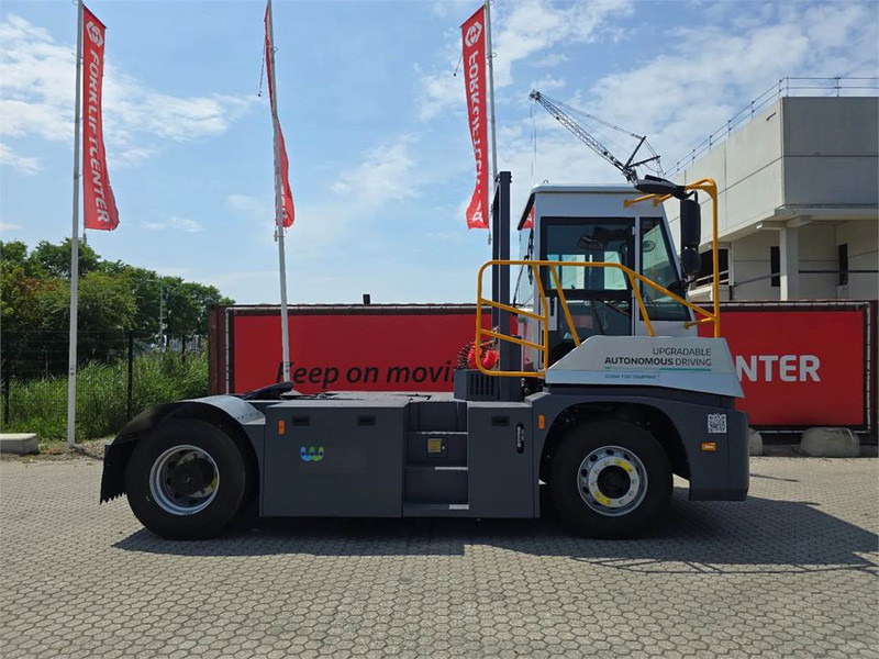 WESTWELL E-Truck S2 - Terminal tractor: picture 3 WESTWELL E-Truck S2 - Terminal tractor: picture 3
