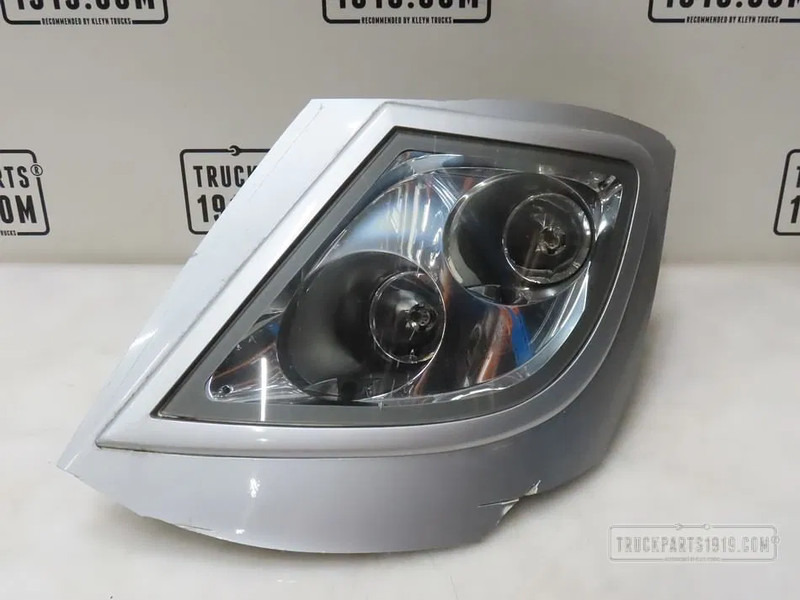 DAF 1784822 Skylight Li. DAF - Fog light for Truck: picture 1 DAF 1784822 Skylight Li. DAF - Fog light for Truck: picture 1