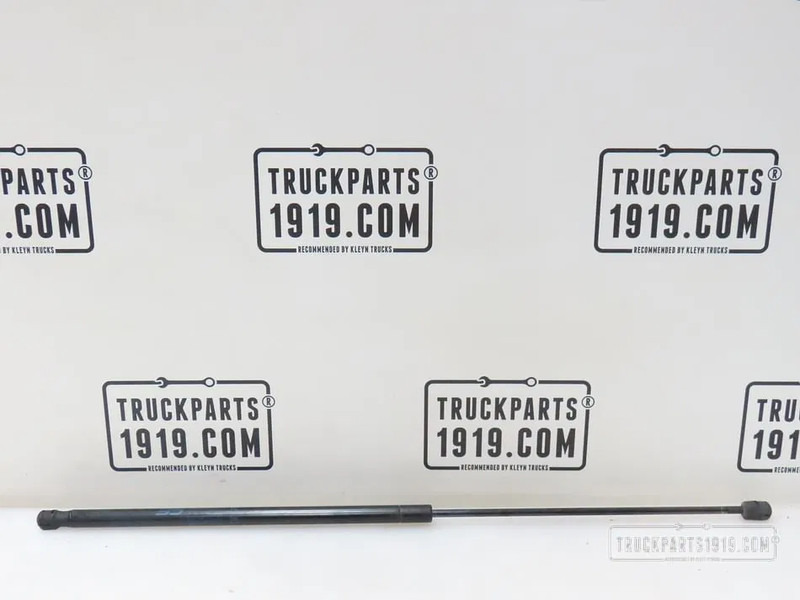 DAF 1846172 Gasveer DAF - Hood for Truck: picture 1 DAF 1846172 Gasveer DAF - Hood for Truck: picture 1