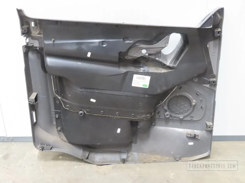 DAF Body & Chassis Parts Deurpaneel Re. DAF XF - Door and parts for Truck: picture 2 DAF Body & Chassis Parts Deurpaneel Re. DAF XF - Door and parts for Truck: picture 2