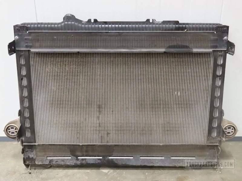 DAF Cooling System Radiateur DAF CF - Radiator for Truck: picture 2 DAF Cooling System Radiateur DAF CF - Radiator for Truck: picture 2