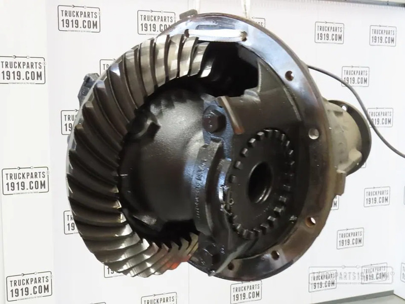 MAN 81.35010-6323 Differentieel R=2.313 HY-1344 - Differential gear for Truck: picture 1 MAN 81.35010-6323 Differentieel R=2.313 HY-1344 - Differential gear for Truck: picture 1