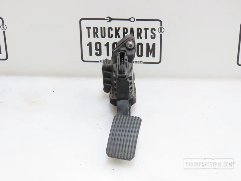 MAN 81259706110 Gaspedaal - Dashboard for Truck: picture 1 MAN 81259706110 Gaspedaal - Dashboard for Truck: picture 1