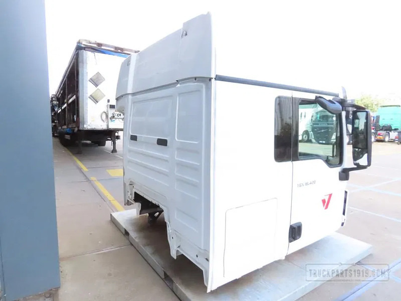 MAN 81600007919 Cabine TGX XLX - Cab and interior for Truck: picture 5 MAN 81600007919 Cabine TGX XLX - Cab and interior for Truck: picture 5