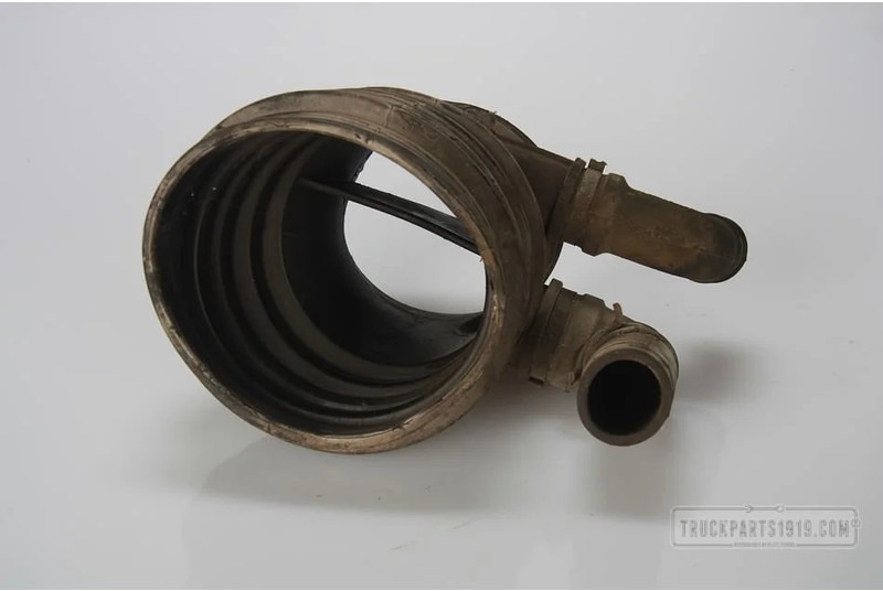 MAN Engines & Parts Aanzuigbuis turbo TGX - Engine and parts for Truck: picture 2 MAN Engines & Parts Aanzuigbuis turbo TGX - Engine and parts for Truck: picture 2