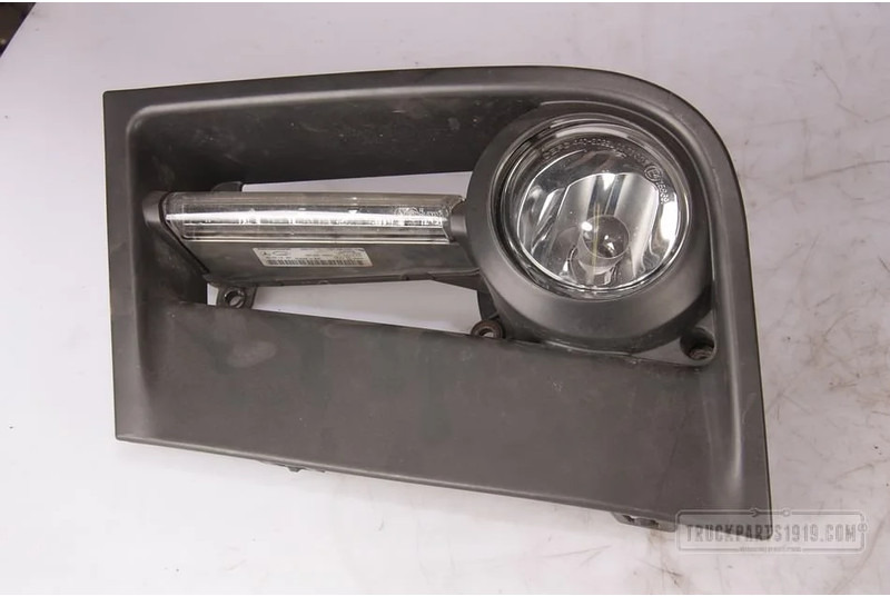 Mercedes-Benz Lighting Mist + dagrijverlichting Li. M - Fog light for Truck: picture 1 Mercedes-Benz Lighting Mist + dagrijverlichting Li. M - Fog light for Truck: picture 1