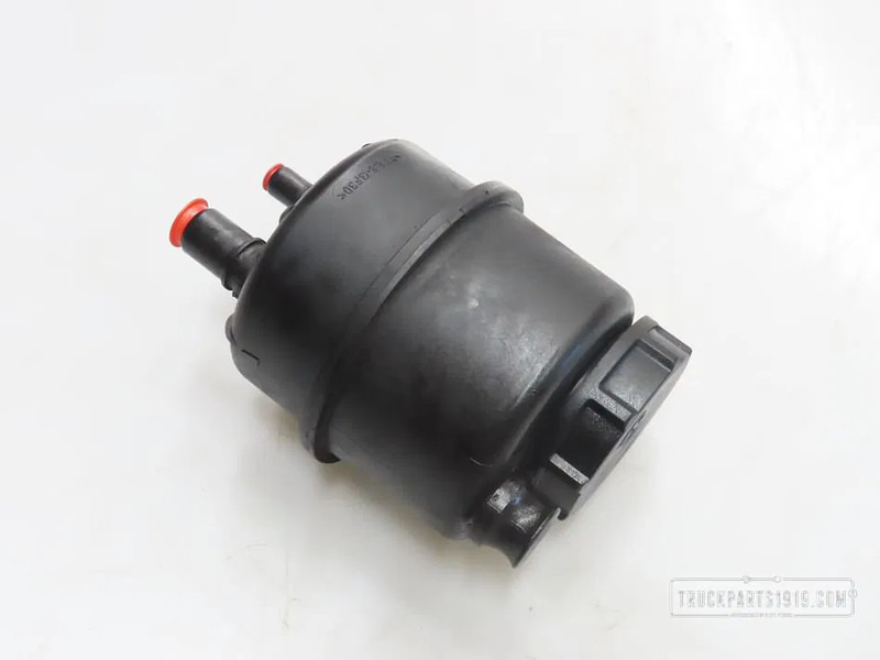 Volvo Axle & Steering Parts Stuurolie reservoir Volvo - Expansion tank for Truck: picture 1 Volvo Axle & Steering Parts Stuurolie reservoir Volvo - Expansion tank for Truck: picture 1