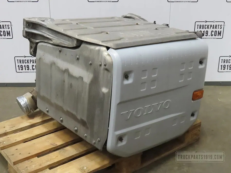Volvo Exhaust System Katalysator Volvo - Catalytic converter for Truck: picture 1 Volvo Exhaust System Katalysator Volvo - Catalytic converter for Truck: picture 1