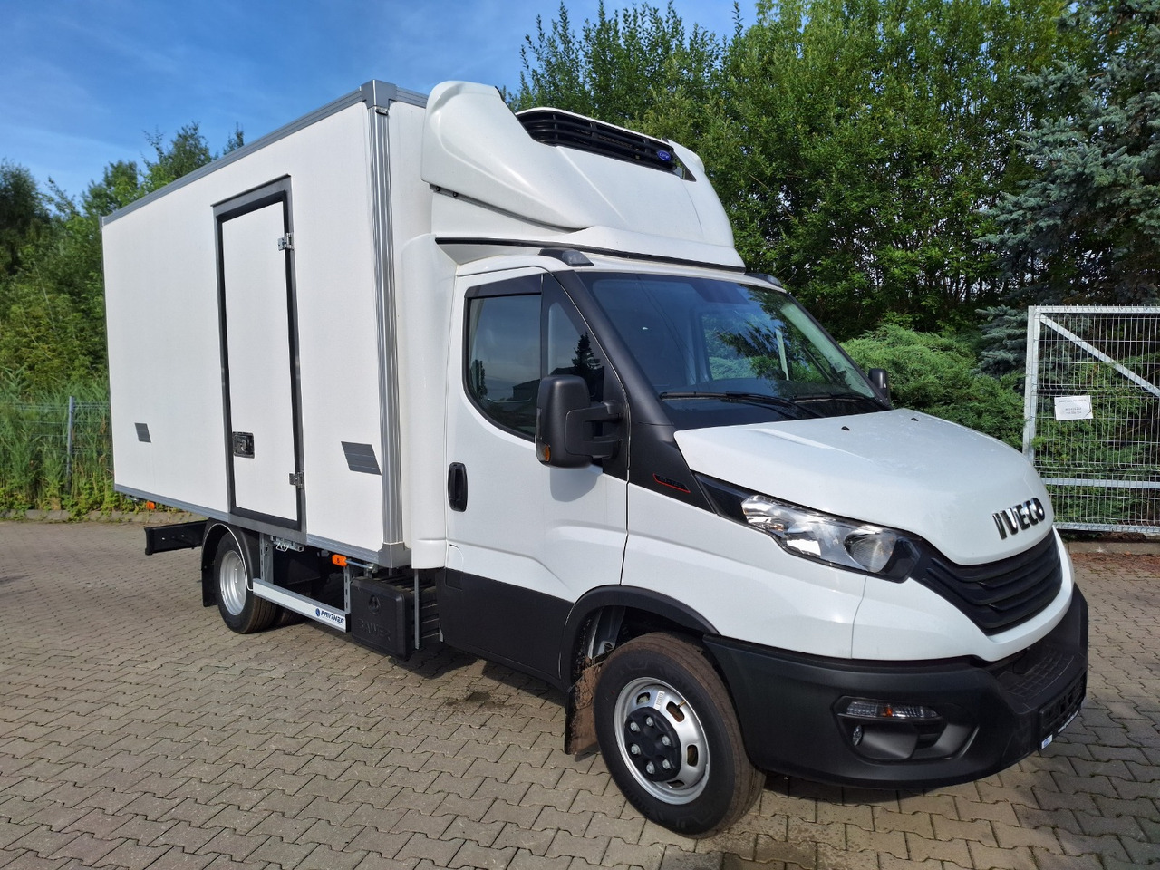 Iveco Daily 70C18 Kühlkoffer LBW BÃR - Refrigerated delivery van: picture 1 Iveco Daily 70C18 Kühlkoffer LBW BÃR - Refrigerated delivery van: picture 1