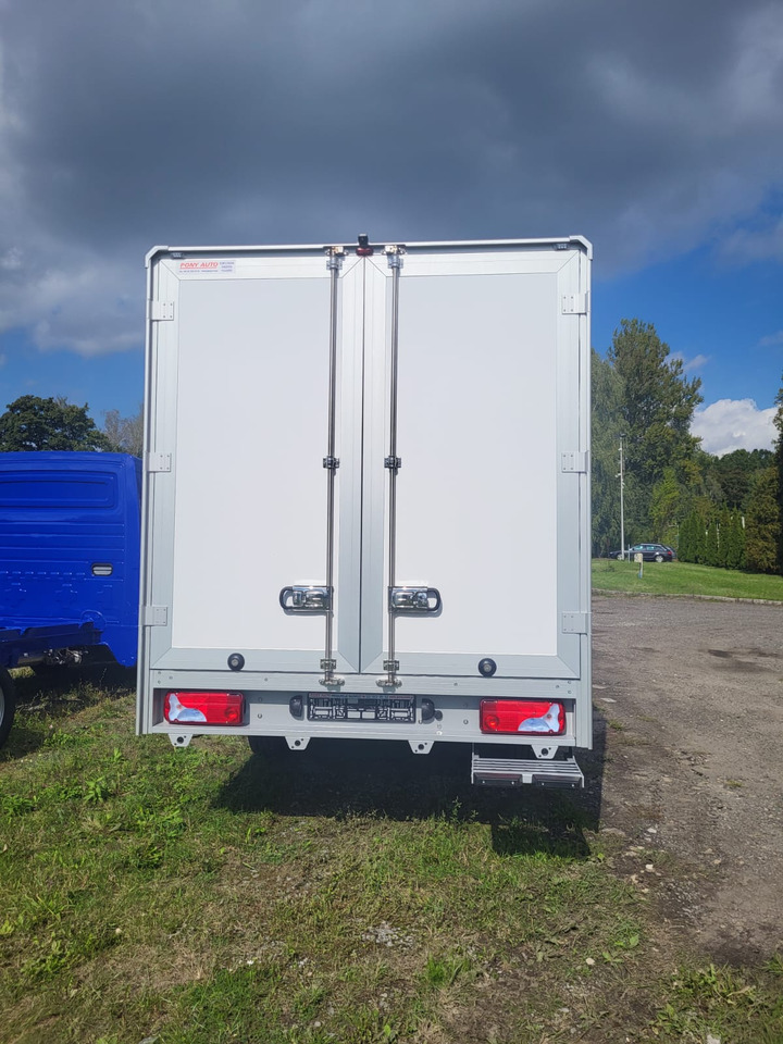 MAN TGE 3.180 Koffer mit Schlafbett - Closed box van, Combi van: picture 3 MAN TGE 3.180 Koffer mit Schlafbett - Closed box van, Combi van: picture 3