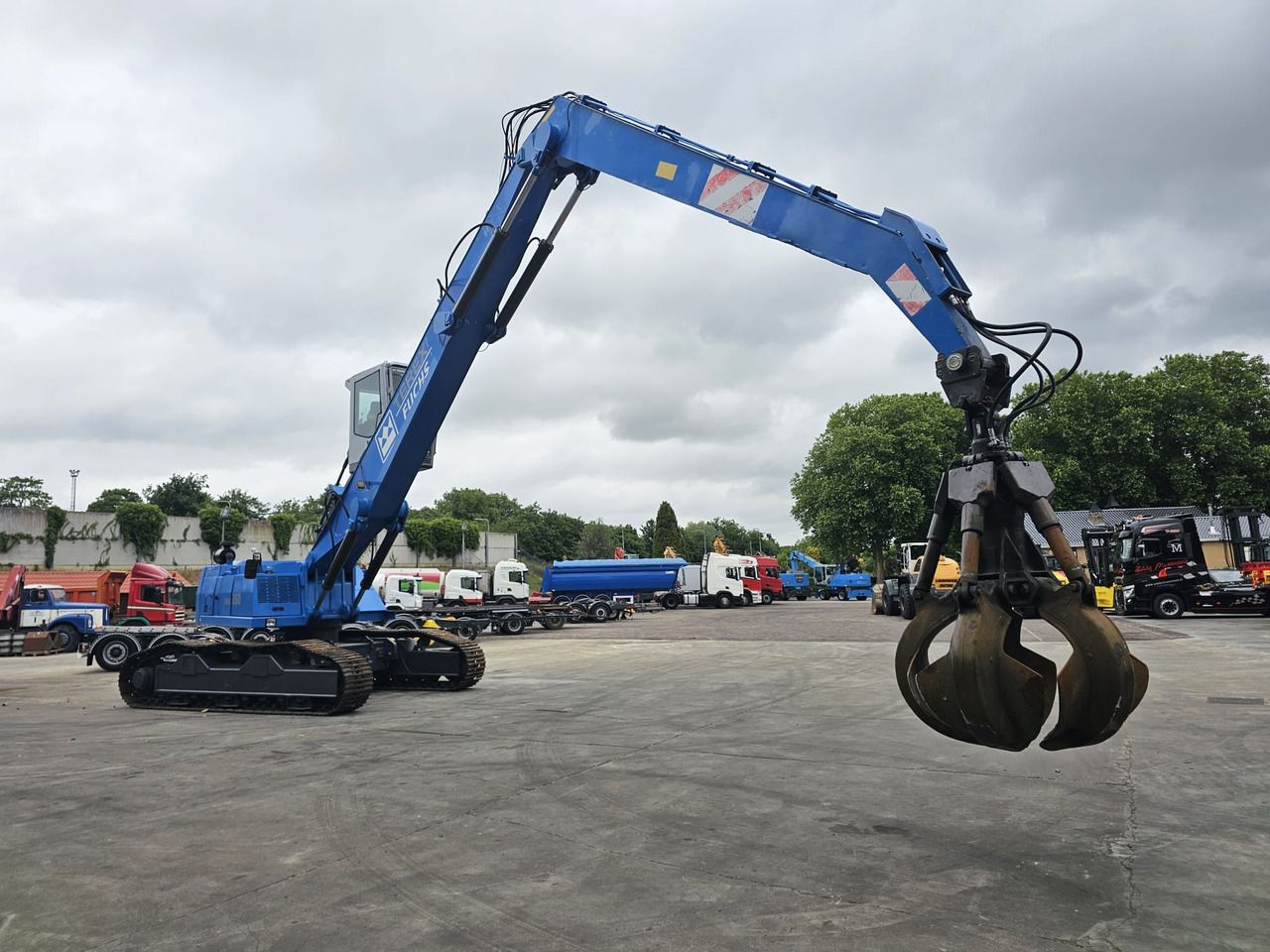 Fuchs RHL 350 Materialhandler With Adjustable Tracks - Waste/ Industry handler: picture 2 Fuchs RHL 350 Materialhandler With Adjustable Tracks - Waste/ Industry handler: picture 2