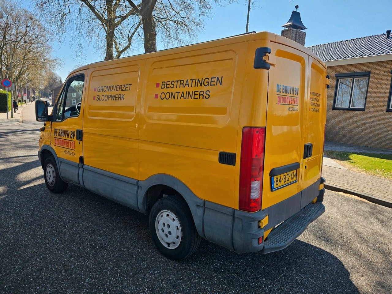 Iveco 29L 10V - Small van: picture 2 Iveco 29L 10V - Small van: picture 2