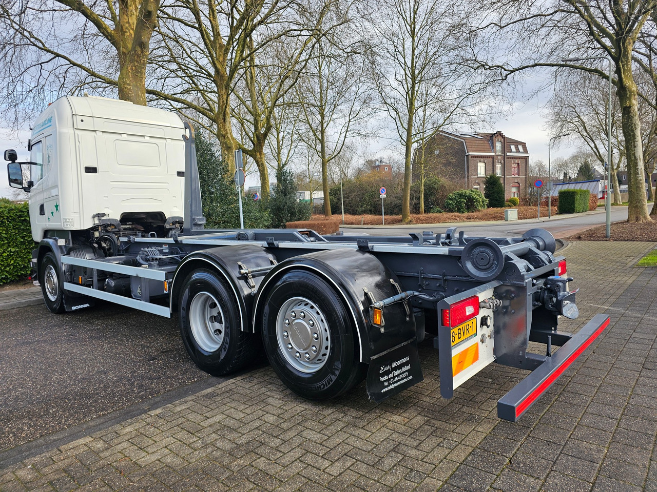 Scania R490 Highline 6x2 - Hook lift truck: picture 3 Scania R490 Highline 6x2 - Hook lift truck: picture 3