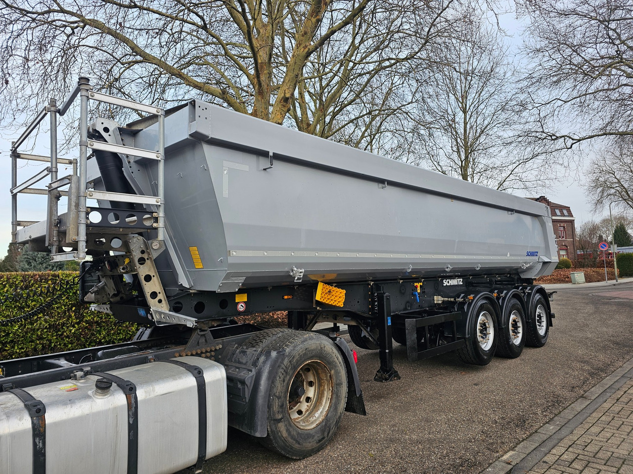 Schmitz SGF*S3 Rounded Body - Tipper semi-trailer: picture 5 Schmitz SGF*S3 Rounded Body - Tipper semi-trailer: picture 5