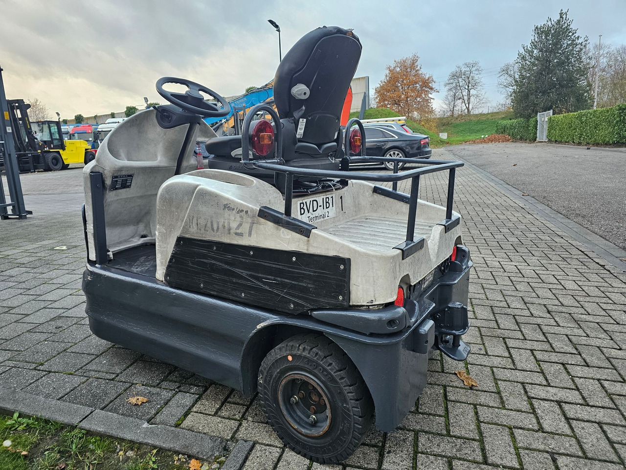 Still R06 Electro - Tow tractor: picture 2 Still R06 Electro - Tow tractor: picture 2