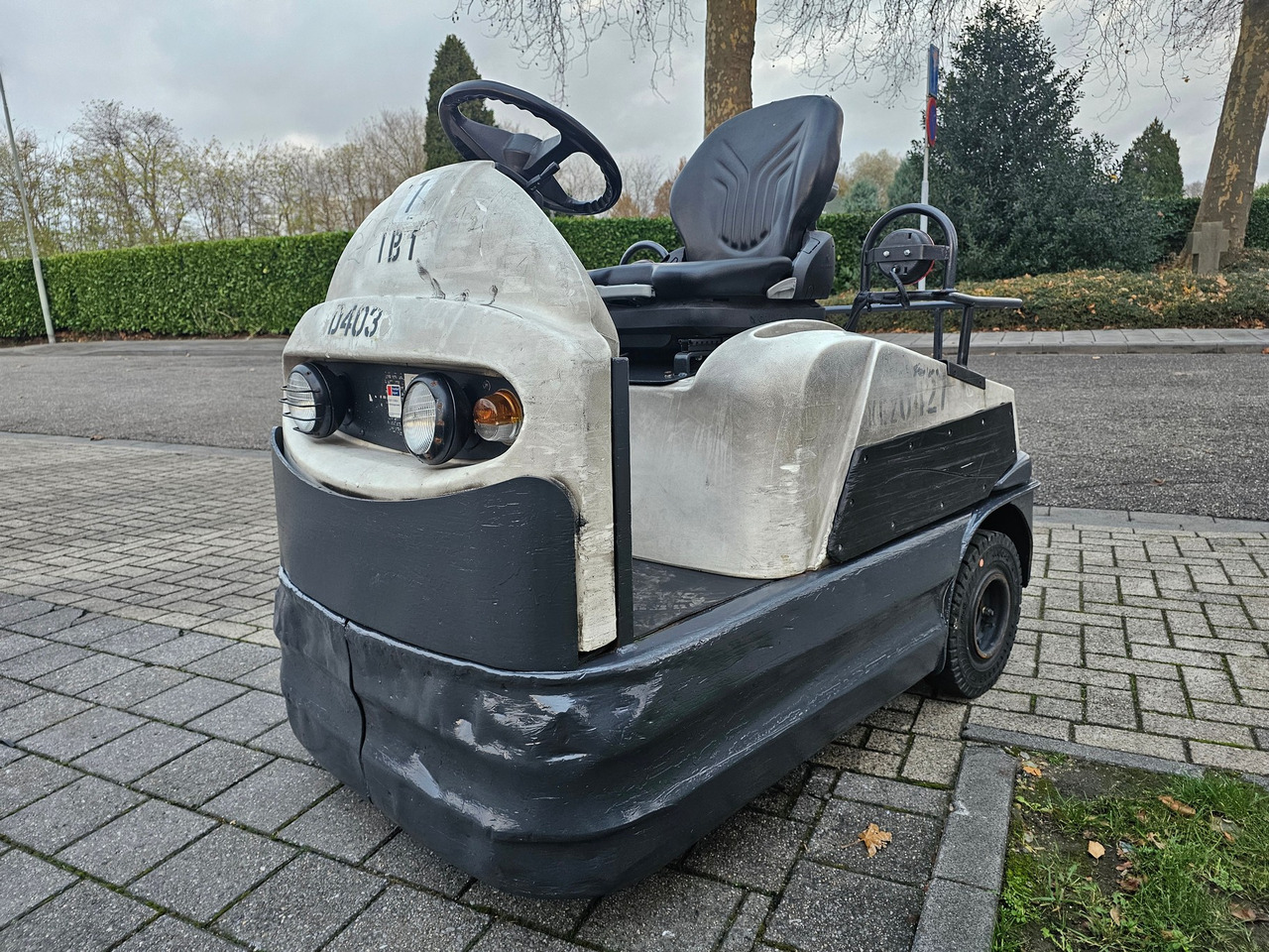 Still R06 Electro - Tow tractor: picture 3 Still R06 Electro - Tow tractor: picture 3