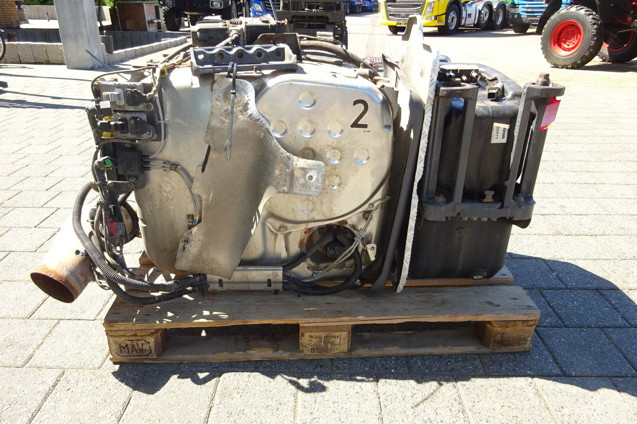 Scania SCR system - Muffler/ Exhaust system: picture 5 Scania SCR system - Muffler/ Exhaust system: picture 5