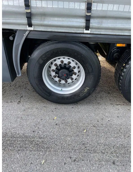 Kässbohrer Taut Line XXL Certificaat - Curtainsider semi-trailer: picture 4 Kässbohrer Taut Line XXL Certificaat - Curtainsider semi-trailer: picture 4