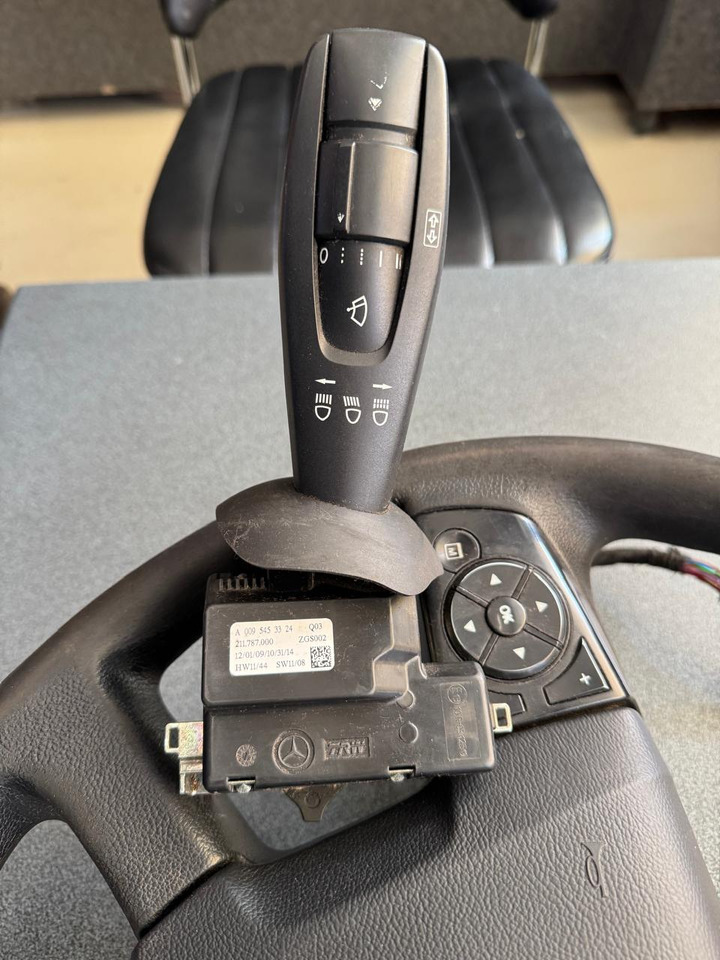 CONTROL UNITS ACTROS MP4  - ECU for Truck: picture 5 CONTROL UNITS ACTROS MP4  - ECU for Truck: picture 5