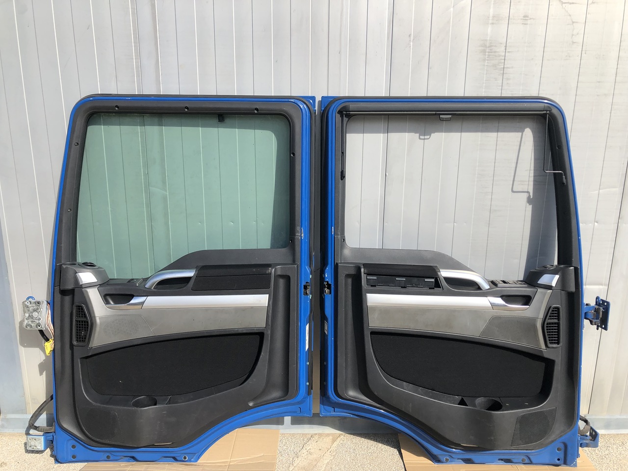 DOORS MAN TGS COMPLETE - Door and parts for Truck: picture 4 DOORS MAN TGS COMPLETE - Door and parts for Truck: picture 4
