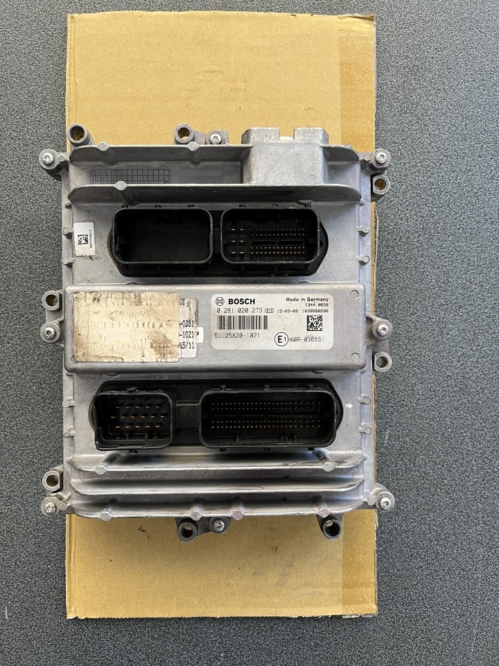 ENGINE CONTROL UNIT MAN D2676 LF26 440PS EURO 6  - Electrical system for Truck: picture 1 ENGINE CONTROL UNIT MAN D2676 LF26 440PS EURO 6  - Electrical system for Truck: picture 1