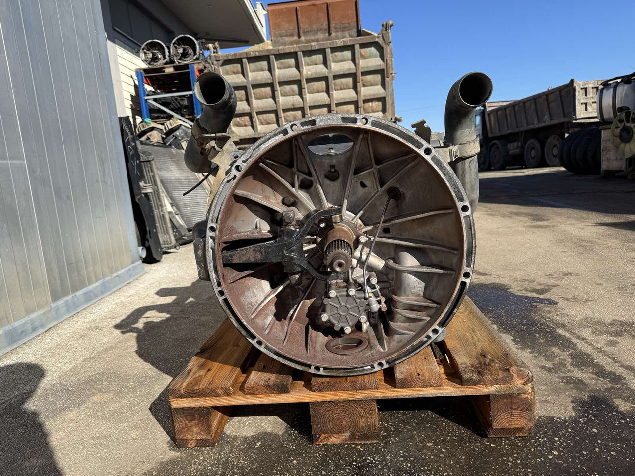 GEARBOX TIPMATIC MAN TGX - Transmission: picture 4 GEARBOX TIPMATIC MAN TGX - Transmission: picture 4