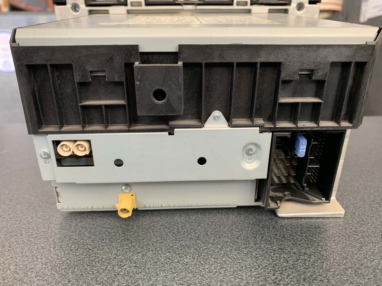 RADIO CD MERCEDES SPRINTER 906 MF2830 - Navigation system for Commercial vehicle: picture 3 RADIO CD MERCEDES SPRINTER 906 MF2830 - Navigation system for Commercial vehicle: picture 3