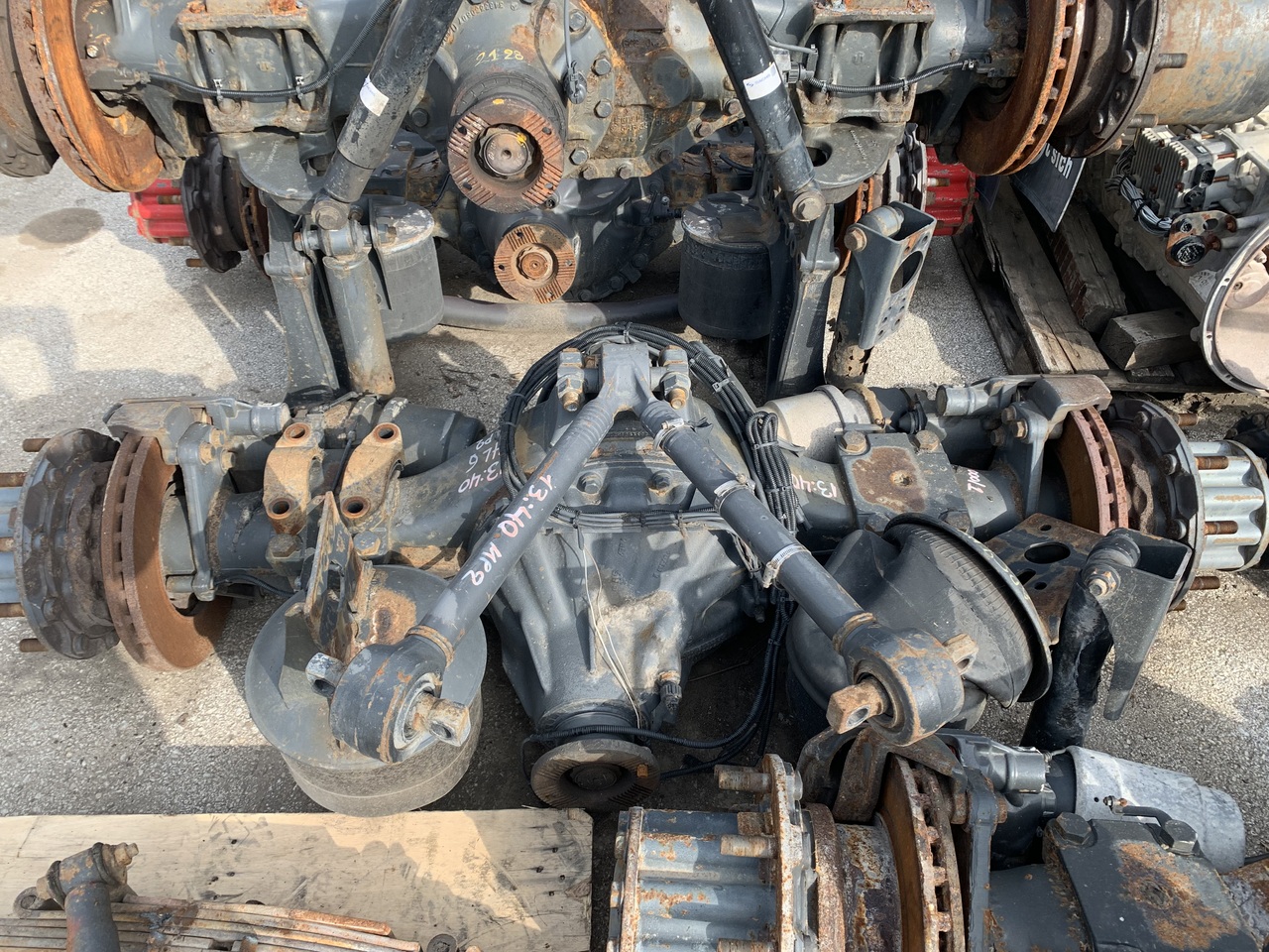 REAR AXLE HL6-FINAL DRIVE 13:40 ACTROS MP2 - Axle and parts for Truck: picture 5 REAR AXLE HL6-FINAL DRIVE 13:40 ACTROS MP2 - Axle and parts for Truck: picture 5