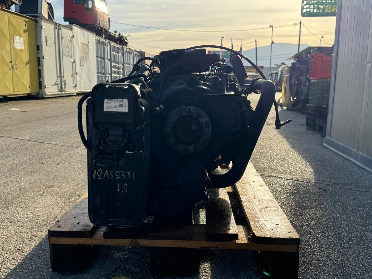 ASTRONIC 12AS 2331 TD WITH INTARDER 3 EST52 MAN TGX - Spare parts: picture 4 ASTRONIC 12AS 2331 TD WITH INTARDER 3 EST52 MAN TGX - Spare parts: picture 4