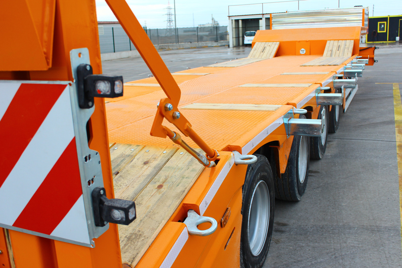 New Low loader semi-trailer EMIRSAN 4 AXLE LOWBED SEMI TRAILER: picture 18